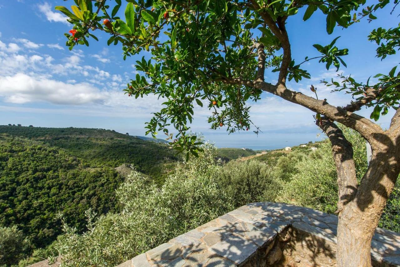 Breathtaking Sea View, Close To The Beach Kalamata Exterior photo